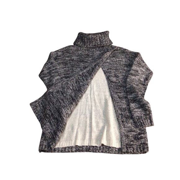 Kensie Size Medium Turtleneck Top Sweater Pullover - Picture 2 of 8